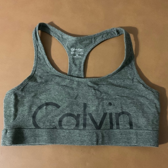 Calvin Klein Performance Sports Bra Size XL - Picture 2 of 6